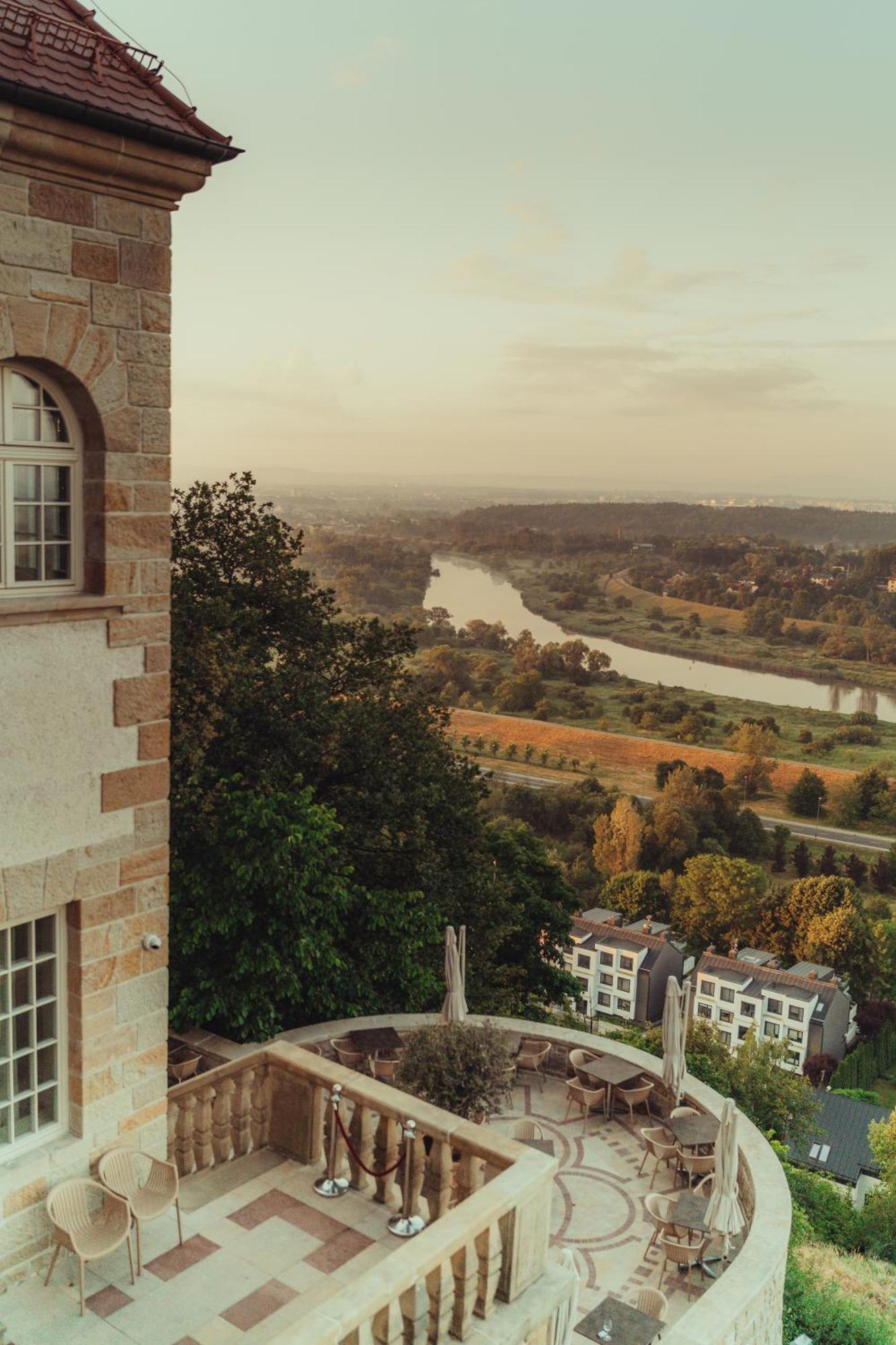 Zinar Castle Hotel Krakow Exterior photo